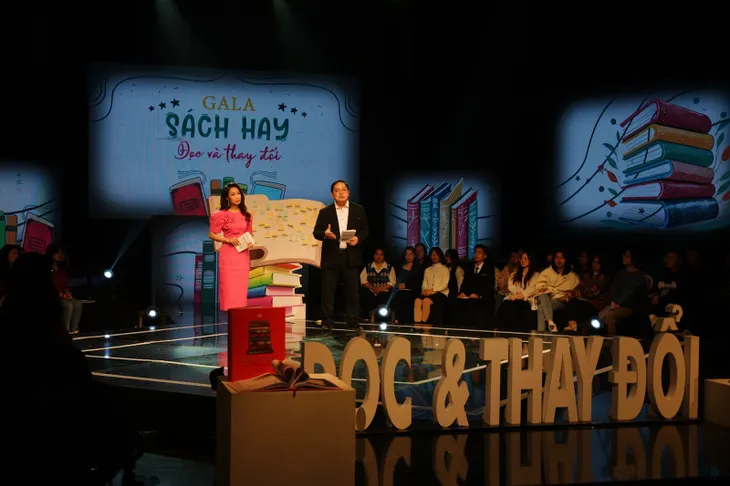 Gala Sách hay Đọc và thay đổi”: Cuộc gặp gỡ của những trái tim yêu sách - Ảnh 5.