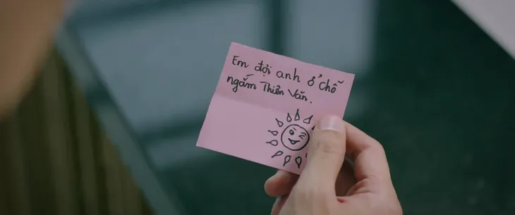 Chúng ta của 8 năm sau - Tập 25: Bị dụ dỗ “lên giường”, Tùng “cắm sừng” Nguyệt thêm lần nữa - Ảnh 8. Chúng ta của 8 năm sau - Tập 25: Bị dụ dỗ “lên giường”, Tùng “cắm sừng” Nguyệt thêm lần nữa - Ảnh 8.