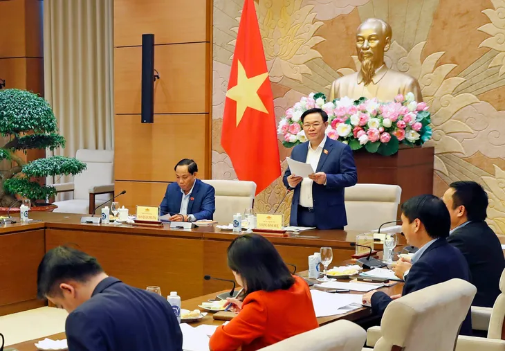 Chủ tịch Quốc hội Vương Đình Huệ chủ trì họp về công tác chuẩn bị Kỷ niệm 80 năm Quốc hội Việt Nam - Ảnh 1. Chủ tịch Quốc hội Vương Đình Huệ chủ trì họp về công tác chuẩn bị Kỷ niệm 80 năm Quốc hội Việt Nam - Ảnh 1.