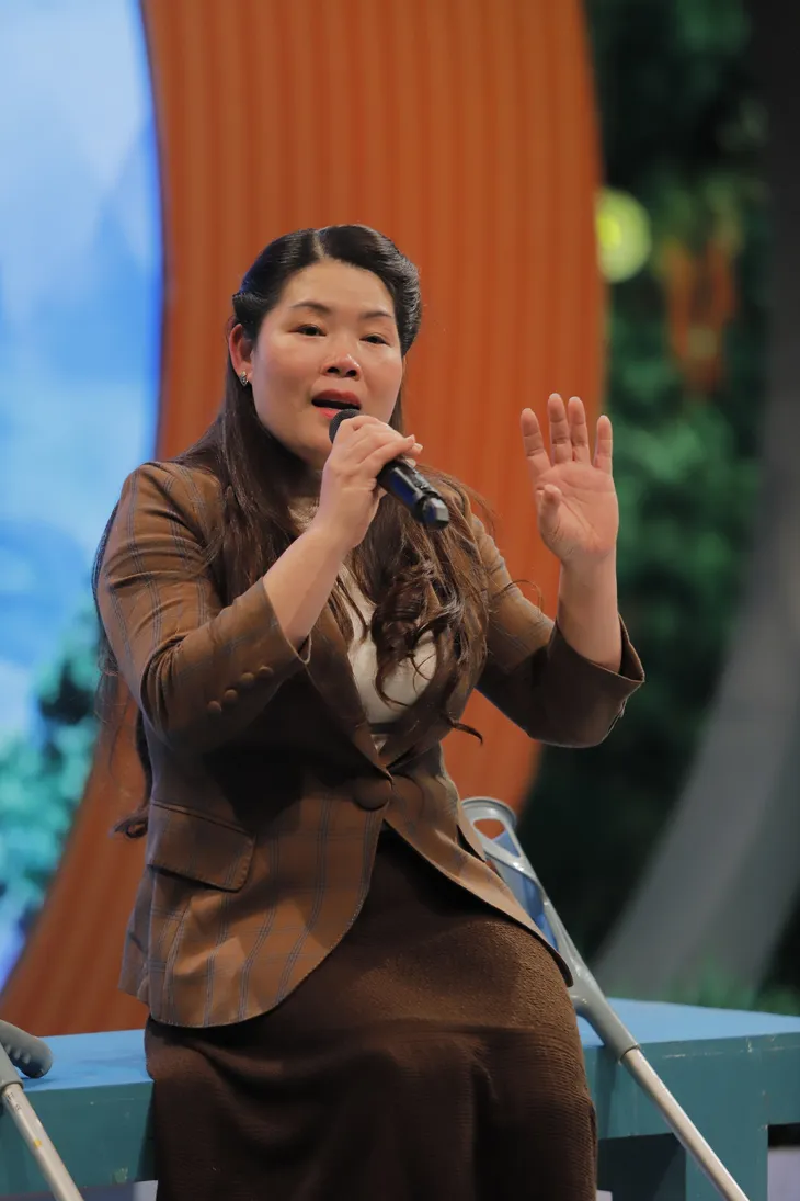 Trạm yêu thương: Nghị lực phi thường của cô giáo vùng cao bị mất hai chân - Ảnh 4. Trạm yêu thương: Nghị lực phi thường của cô giáo vùng cao bị mất hai chân - Ảnh 4.