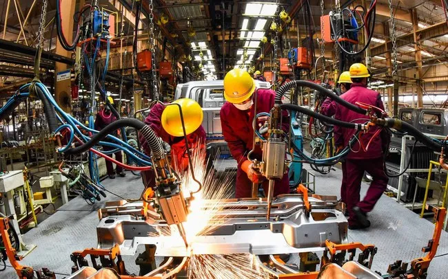 Kinh tế Trung Quốc giảm phát tháng thứ 3 liên tiếp - Ảnh 1. Kinh tế Trung Quốc giảm phát tháng thứ 3 liên tiếp - Ảnh 1.
