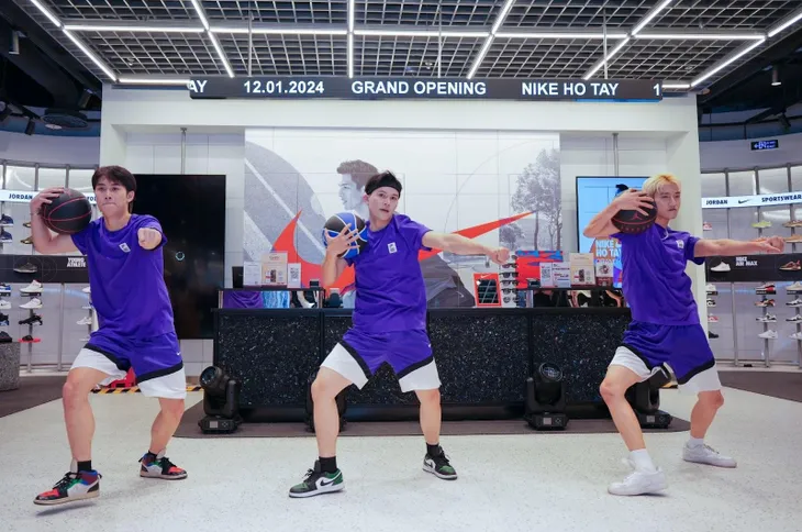 Nike Hồ Tây - Địa điểm mua sắm trang phục thể thao mà bạn nên biết - Ảnh 2. Nike Hồ Tây - Địa điểm mua sắm trang phục thể thao mà bạn nên biết - Ảnh 2.