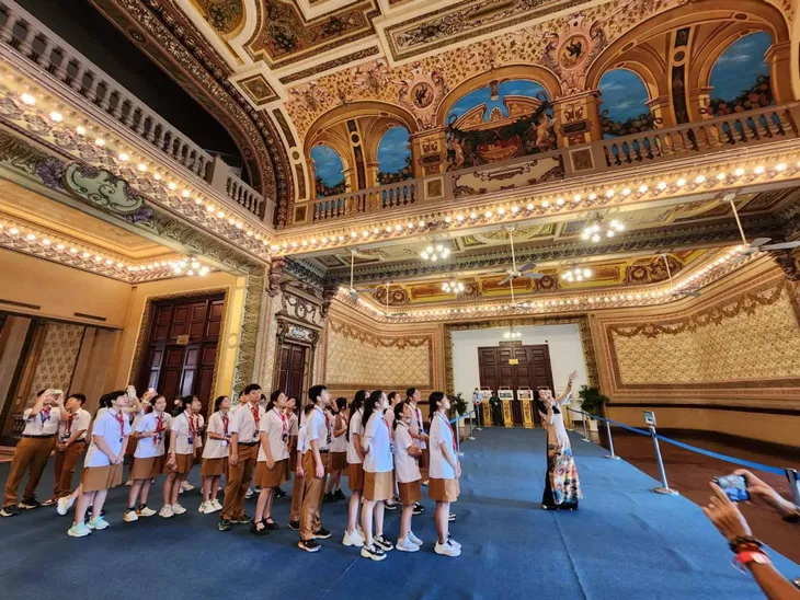 Thành phố Hồ Chí Minh đưa du lịch văn hóa thành sản phẩm mũi nhọn - Ảnh 1. Thành phố Hồ Chí Minh đưa du lịch văn hóa thành sản phẩm mũi nhọn - Ảnh 1.