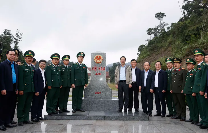 Chủ tịch nước Võ Văn Thưởng dự chương trình “Tết nhân ái” tại Nghệ An - Ảnh 5. Chủ tịch nước Võ Văn Thưởng dự chương trình “Tết nhân ái” tại Nghệ An - Ảnh 5.