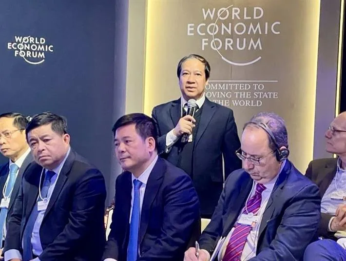 Các trường đại học ở Việt Nam đang triển khai nghiên cứu và đào tạo về AI - Ảnh 2. Các trường đại học ở Việt Nam đang triển khai nghiên cứu và đào tạo về AI - Ảnh 2.