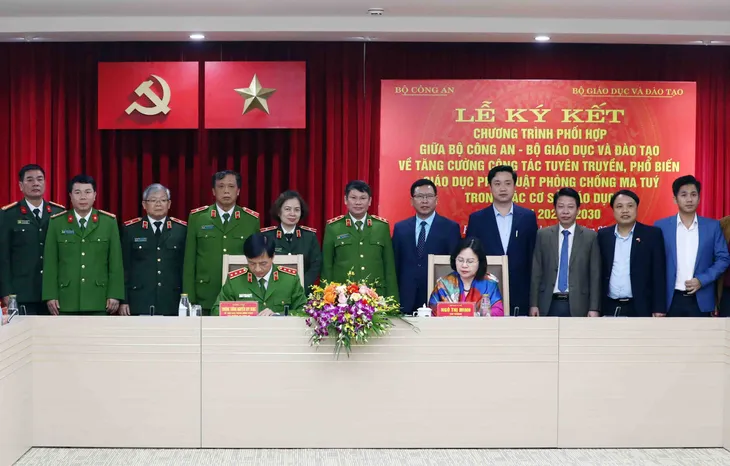 Chung tay phòng, chống ma túy trong các cơ sở giáo dục - Ảnh 1. Chung tay phòng, chống ma túy trong các cơ sở giáo dục - Ảnh 1.