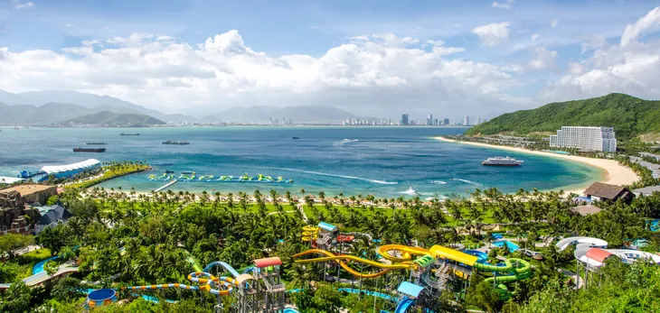 Khánh Hòa đặt mục tiêu thu hút 9 triệu lượt du khách năm 2024 - Ảnh 1. Khánh Hòa đặt mục tiêu thu hút 9 triệu lượt du khách năm 2024 - Ảnh 1.