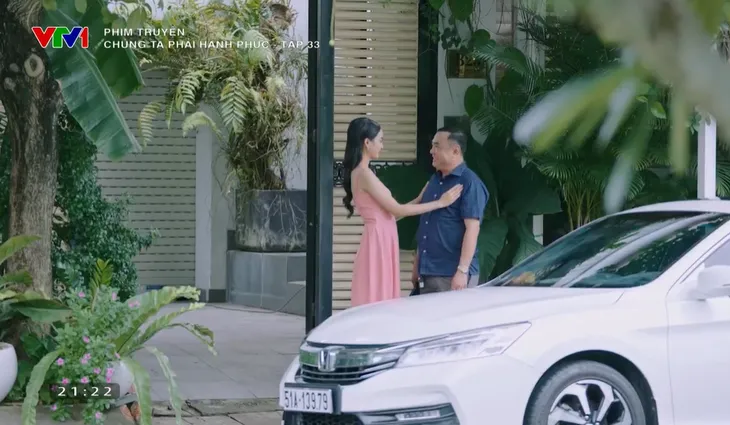Chúng ta phải hạnh phúc - Tập 33: Hiền quyết định nhường chồng cho người yêu cũ - Ảnh 5. Chúng ta phải hạnh phúc - Tập 33: Hiền quyết định nhường chồng cho người yêu cũ - Ảnh 5.