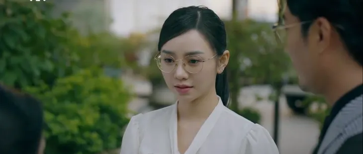 Chúng ta của 8 năm sau - Tập 34: Nguyệt lạnh nhạt trước màn tán tỉnh của tổng tài, Dương - Tuấn nguy cơ tan - Ảnh 6. Chúng ta của 8 năm sau - Tập 34: Nguyệt lạnh nhạt trước màn tán tỉnh của tổng tài, Dương - Tuấn nguy cơ tan - Ảnh 6.
