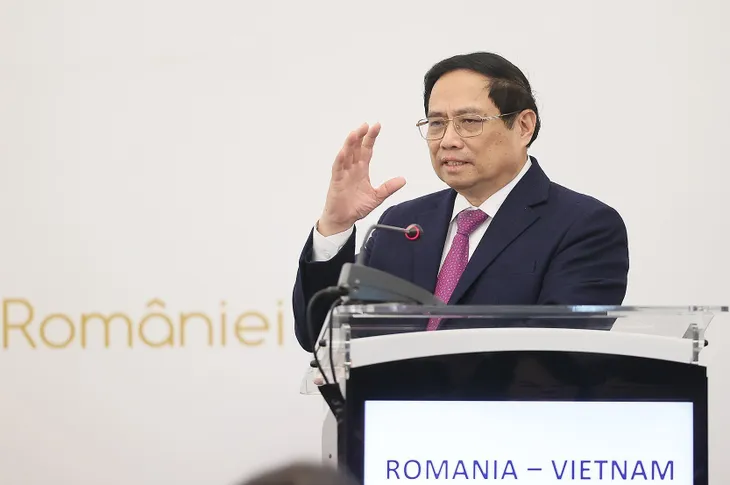 Thủ tướng Phạm Minh Chính và Thủ tướng Romania dự Diễn đàn Doanh nghiệp Việt Nam - Romania - Ảnh 1. Thủ tướng Phạm Minh Chính và Thủ tướng Romania dự Diễn đàn Doanh nghiệp Việt Nam - Romania - Ảnh 1.