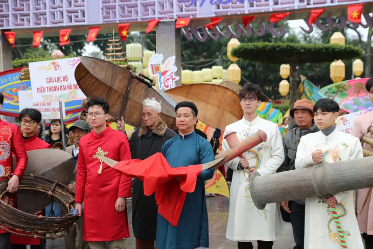 Rộn ràng không khí Tết truyền thống tại Hoàng Thành Thăng Long - Ảnh 7. Rộn ràng không khí Tết truyền thống tại Hoàng Thành Thăng Long - Ảnh 7.