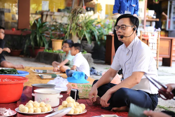 Trải nghiệm “Tết quê trong phố” - Ảnh 1.