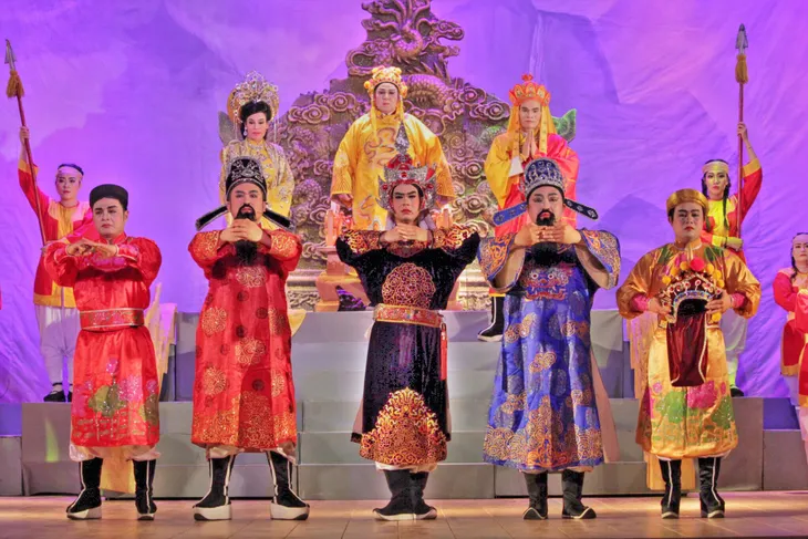 Hát bội phương Nam rộn ràng chào năm mới - Ảnh 4. Hát bội phương Nam rộn ràng chào năm mới - Ảnh 4.
