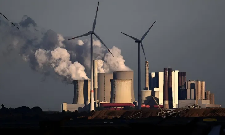 Năm 2023, Đức phát thải CO2 thấp nhất trong 70 năm - Ảnh 1. Năm 2023, Đức phát thải CO2 thấp nhất trong 70 năm - Ảnh 1.