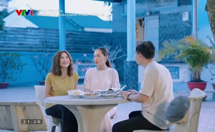 Chúng ta phải hạnh phúc - Tập 35: Lê tồ chính thức yêu người đàn ông đã có gia đình - Ảnh 4. Chúng ta phải hạnh phúc - Tập 35: Lê tồ chính thức yêu người đàn ông đã có gia đình - Ảnh 4.