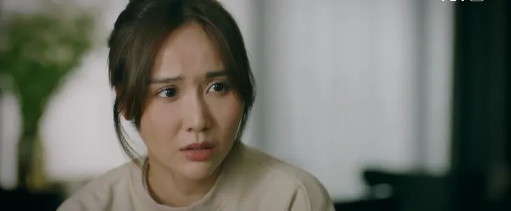 Chúng ta của 8 năm sau - Tập 27: Nguyệt phát hiện loạt dấu hiệu chồng ngoại tình - Ảnh 12. Chúng ta của 8 năm sau - Tập 27: Nguyệt phát hiện loạt dấu hiệu chồng ngoại tình - Ảnh 12.