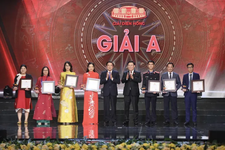 Đài Truyền hình Việt Nam giành Giải B Giải Diên Hồng lần thứ hai năm 2024 - Ảnh 2. Đài Truyền hình Việt Nam giành Giải B Giải Diên Hồng lần thứ hai năm 2024 - Ảnh 2.