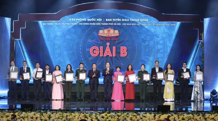 Đài Truyền hình Việt Nam giành Giải B Giải Diên Hồng lần thứ hai năm 2024 - Ảnh 3. Đài Truyền hình Việt Nam giành Giải B Giải Diên Hồng lần thứ hai năm 2024 - Ảnh 3.