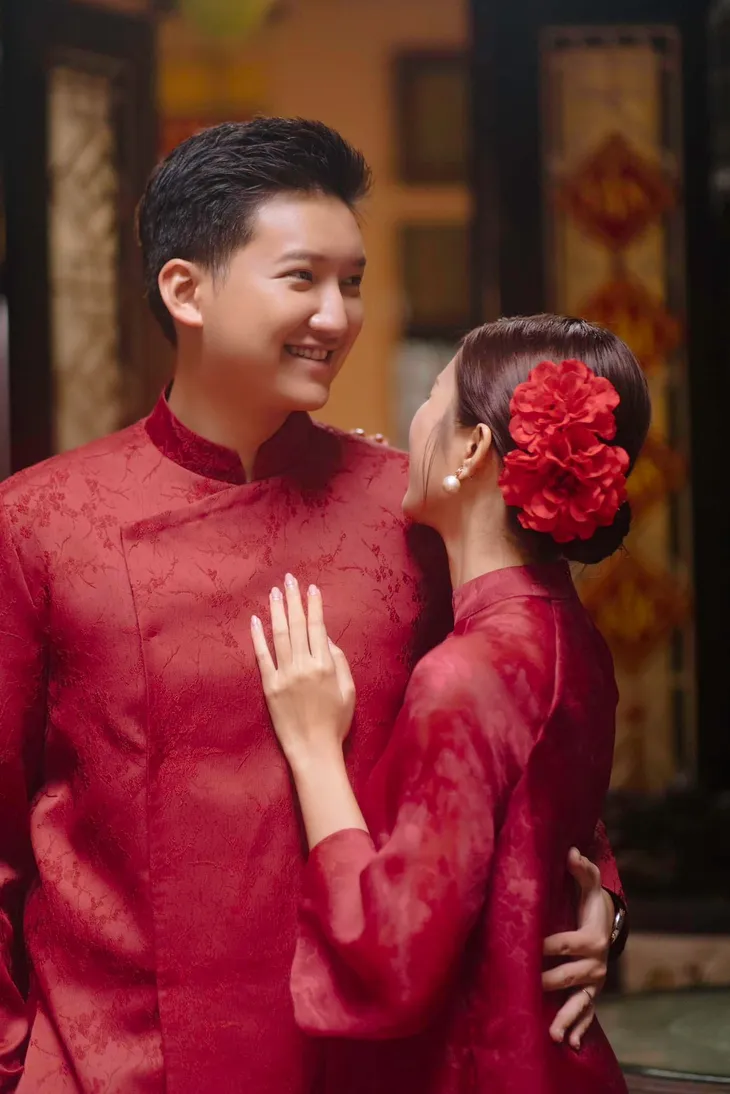 Ngọc Huyền “Thương ngày nắng về” tung ảnh cưới, lộ diện ông xã điển trai - Ảnh 6. Ngọc Huyền “Thương ngày nắng về” tung ảnh cưới, lộ diện ông xã điển trai - Ảnh 6.