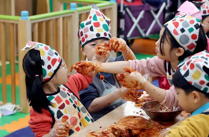 Kim chi không phải món ăn Hàn Quốc được yêu thích nhất ờ nước ngoài - Ảnh 1. Kim chi không phải món ăn Hàn Quốc được yêu thích nhất ờ nước ngoài - Ảnh 1.