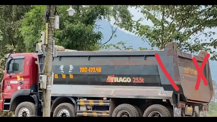 Bà Rịa - Vũng Tàu: Xuất hiện một số xe benz có dấu hiệu cơi nới thùng chở quá tải - Ảnh 8. Bà Rịa - Vũng Tàu: Xuất hiện một số xe benz có dấu hiệu cơi nới thùng chở quá tải - Ảnh 8.