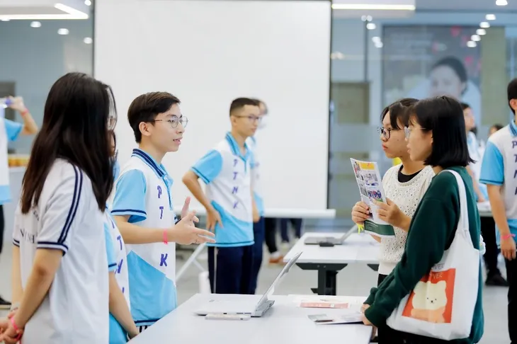 Chạm tới ước mơ trường chuyên lớp chọn - Ảnh 2. Chạm tới ước mơ trường chuyên lớp chọn - Ảnh 2.