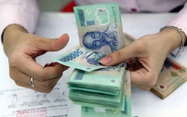 Công nhân mong mỏi chờ thưởng Tết - Ảnh 1. Công nhân mong mỏi chờ thưởng Tết - Ảnh 1.