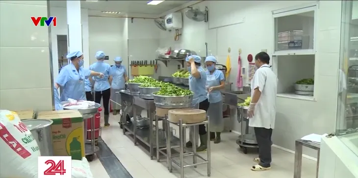Thành lập Sở An toàn thực phẩm: Bước ngoặt trong kiểm soát thực phẩm bẩn - Ảnh 3.