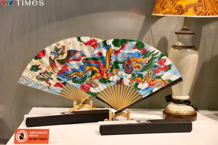 Hoạt động mừng Đảng, mừng Xuân Giáp Thìn 2024 tại Bảo tàng Hà Nội - Ảnh 2. Hoạt động mừng Đảng, mừng Xuân Giáp Thìn 2024 tại Bảo tàng Hà Nội - Ảnh 2.