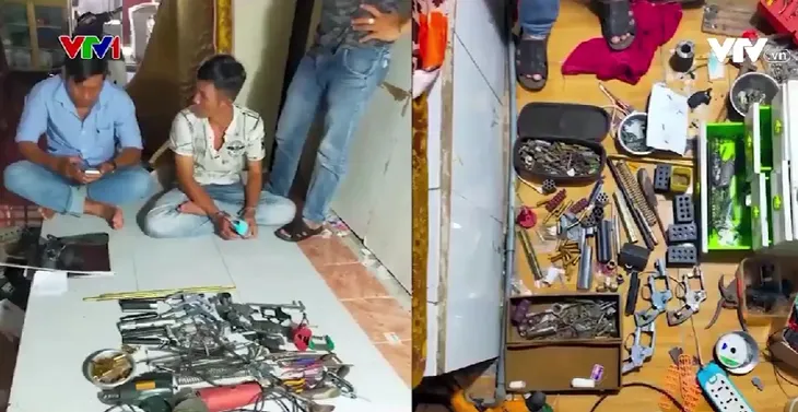 Mánh khóe của tội phạm mua bán trái phép vũ khí: Chia nhỏ linh kiện, gửi nhiều lần - Ảnh 1. Mánh khóe của tội phạm mua bán trái phép vũ khí: Chia nhỏ linh kiện, gửi nhiều lần - Ảnh 1.