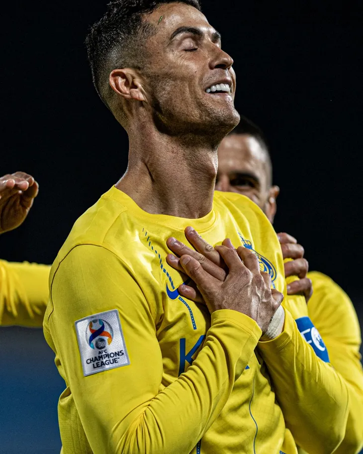Ronaldo duy trì thói quen ghi bàn trong 22 năm qua - Ảnh 1. Ronaldo duy trì thói quen ghi bàn trong 22 năm qua - Ảnh 1.