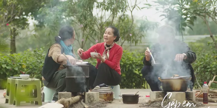 Gặp em ngày nắng - Tập 6: Bà Huy phát hiện thân thế nghèo khó của Phương - Ảnh 1. Gặp em ngày nắng - Tập 6: Bà Huy phát hiện thân thế nghèo khó của Phương - Ảnh 1.