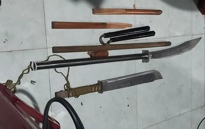 Chém bạn nhập viện vì mâu thuẫn trong lúc đánh đạc - Ảnh 1. Chém bạn nhập viện vì mâu thuẫn trong lúc đánh đạc - Ảnh 1.