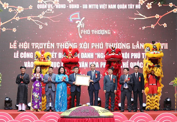 Nghề làm xôi ở Phú Thượng trở thành Di sản văn hóa phi vật thể Quốc gia - Ảnh 3. Nghề làm xôi ở Phú Thượng trở thành Di sản văn hóa phi vật thể Quốc gia - Ảnh 3.