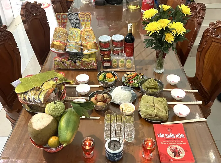 Phong tục tiễn ông Táo lên trời của một gia đình miền Nam - Ảnh 8. Phong tục tiễn ông Táo lên trời của một gia đình miền Nam - Ảnh 8.