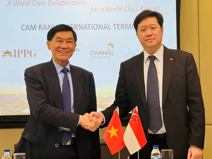 Sân bay Cam Ranh muốn là trung tâm hàng không quan trọng trong khu vực Đông Nam Á - Ảnh 1. Sân bay Cam Ranh muốn là trung tâm hàng không quan trọng trong khu vực Đông Nam Á - Ảnh 1.