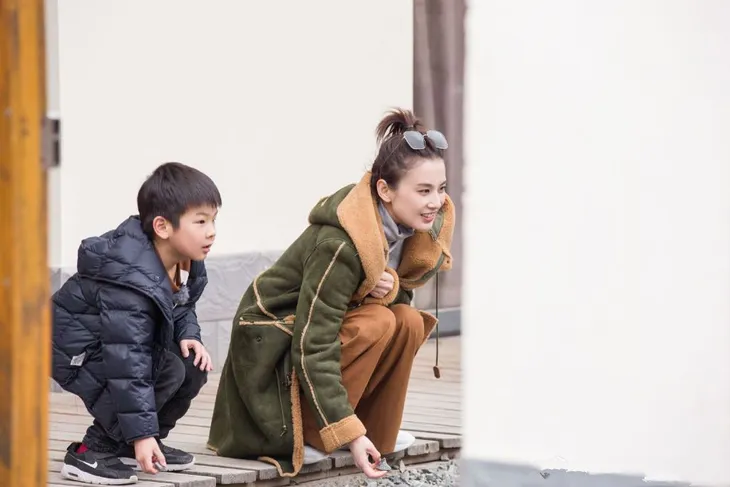 Sẽ có Chị Đẹp cùng con tham gia Mẹ siêu nhân? - Ảnh 1. Sẽ có Chị Đẹp cùng con tham gia Mẹ siêu nhân? - Ảnh 1.