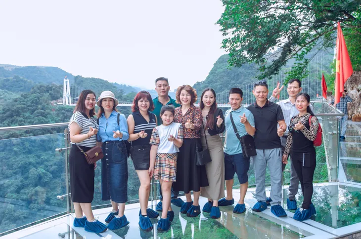 Sơn La phấn đấu doanh thu đạt trên 5.500 tỷ đồng du lịch - Ảnh 1. Sơn La phấn đấu doanh thu đạt trên 5.500 tỷ đồng du lịch - Ảnh 1.