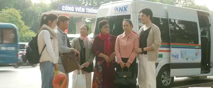 Gặp em ngày nắng - Tập 8: Phương dẫn đoàn lên Mộc Châu, Huy tìm đến tận nơi - Ảnh 9. Gặp em ngày nắng - Tập 8: Phương dẫn đoàn lên Mộc Châu, Huy tìm đến tận nơi - Ảnh 9.