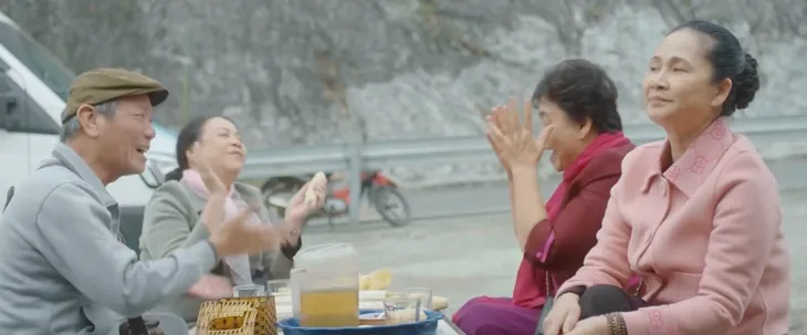 Gặp em ngày nắng - Tập 8: Phương dẫn đoàn lên Mộc Châu, Huy tìm đến tận nơi - Ảnh 12. Gặp em ngày nắng - Tập 8: Phương dẫn đoàn lên Mộc Châu, Huy tìm đến tận nơi - Ảnh 12.