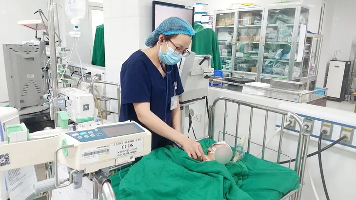 Cảnh báo: Chữa bệnh bằng thuốc đẹn, nhiều trẻ bị ngộ độc chì nặng - Ảnh 1. Cảnh báo: Chữa bệnh bằng thuốc đẹn, nhiều trẻ bị ngộ độc chì nặng - Ảnh 1.
