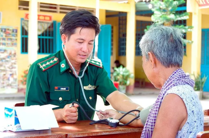 Những hoa biên cương làm đẹp cho đời - Ảnh 1. Những hoa biên cương làm đẹp cho đời - Ảnh 1.