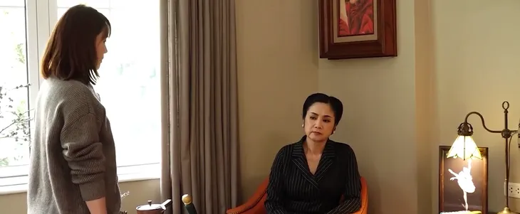 Mẹ chồng và mẹ đẻ Hồng Diễm tái xuất chung phim - Ảnh 5. Mẹ chồng và mẹ đẻ Hồng Diễm tái xuất chung phim - Ảnh 5.