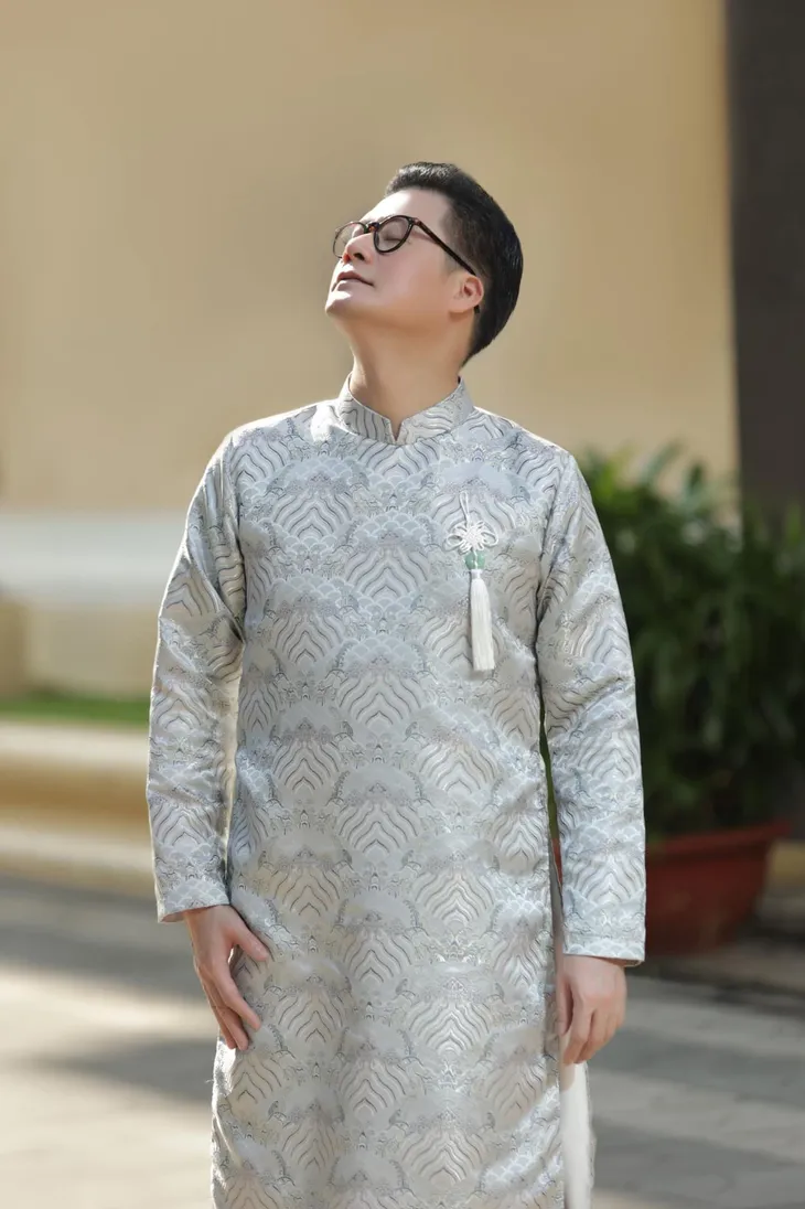 Lưu Hương Giang yên bình bên hai con gái, Việt Hoa đón tuổi mới cùng bạn trai - Ảnh 5. Lưu Hương Giang yên bình bên hai con gái, Việt Hoa đón tuổi mới cùng bạn trai - Ảnh 5.
