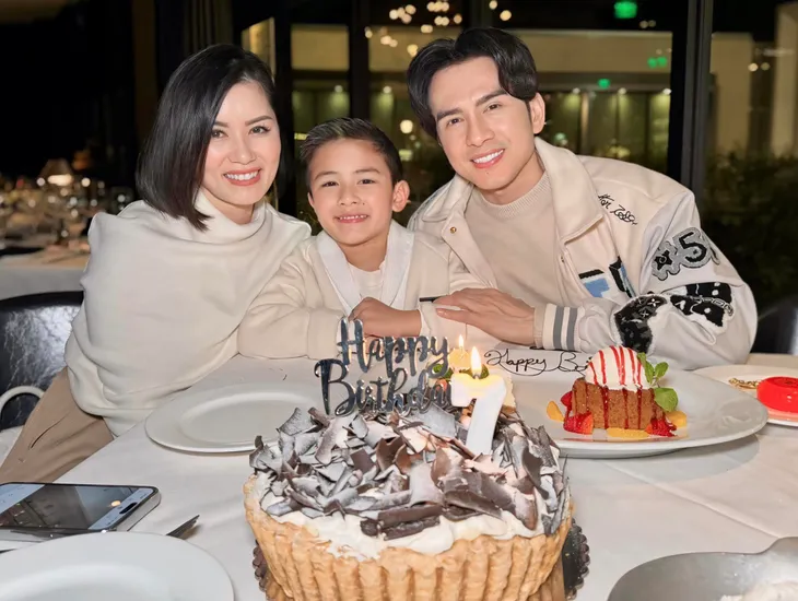 Sam sinh đôi trai gái, Sơn Tùng - Hải Tú có động thái gây xôn xao - Ảnh 4. Sam sinh đôi trai gái, Sơn Tùng - Hải Tú có động thái gây xôn xao - Ảnh 4.