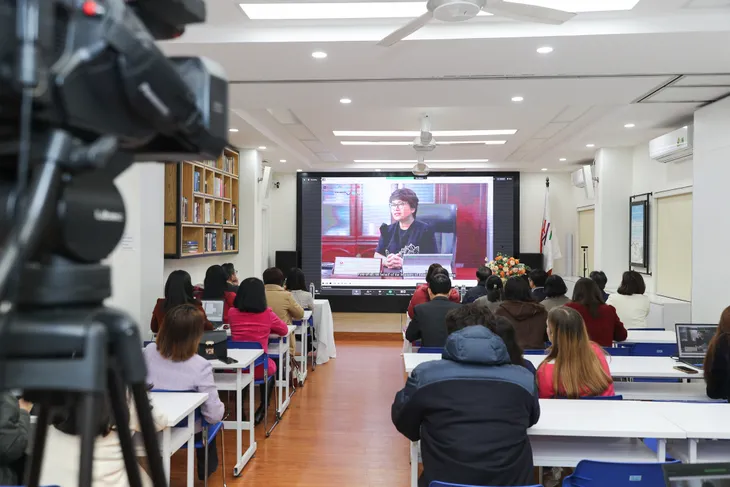 Hỗ trợ nữ lãnh đạo trong cơ sở giáo dục đại học thích ứng với chuyển đổi số - Ảnh 3.