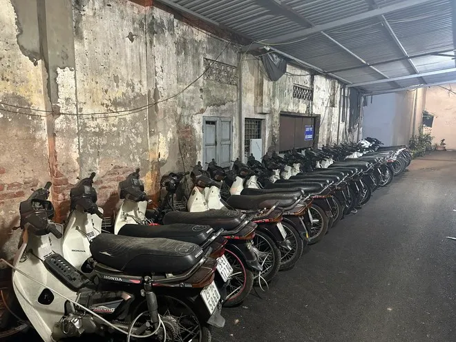 Bắt 4 đối tượng trong đường dây chuyên trộm xe Honda Dream ở Hà Nội - Ảnh 1. Bắt 4 đối tượng trong đường dây chuyên trộm xe Honda Dream ở Hà Nội - Ảnh 1.