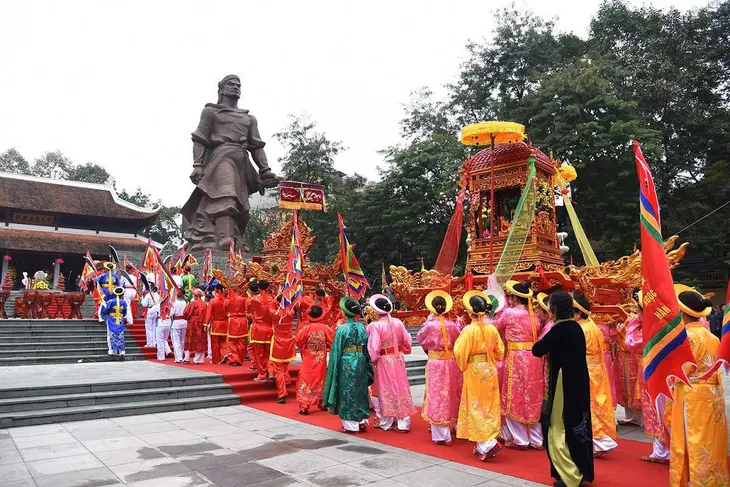 Lễ hội kỷ niệm 235 năm chiến thắng Ngọc Hồi - Đống Đa (1789 - 2024) Ghi nhớ một thời kỳ lừng lẫy của dân tộc - Ảnh 1. Lễ hội kỷ niệm 235 năm chiến thắng Ngọc Hồi - Đống Đa (1789 - 2024) Ghi nhớ một thời kỳ lừng lẫy của dân tộc - Ảnh 1.