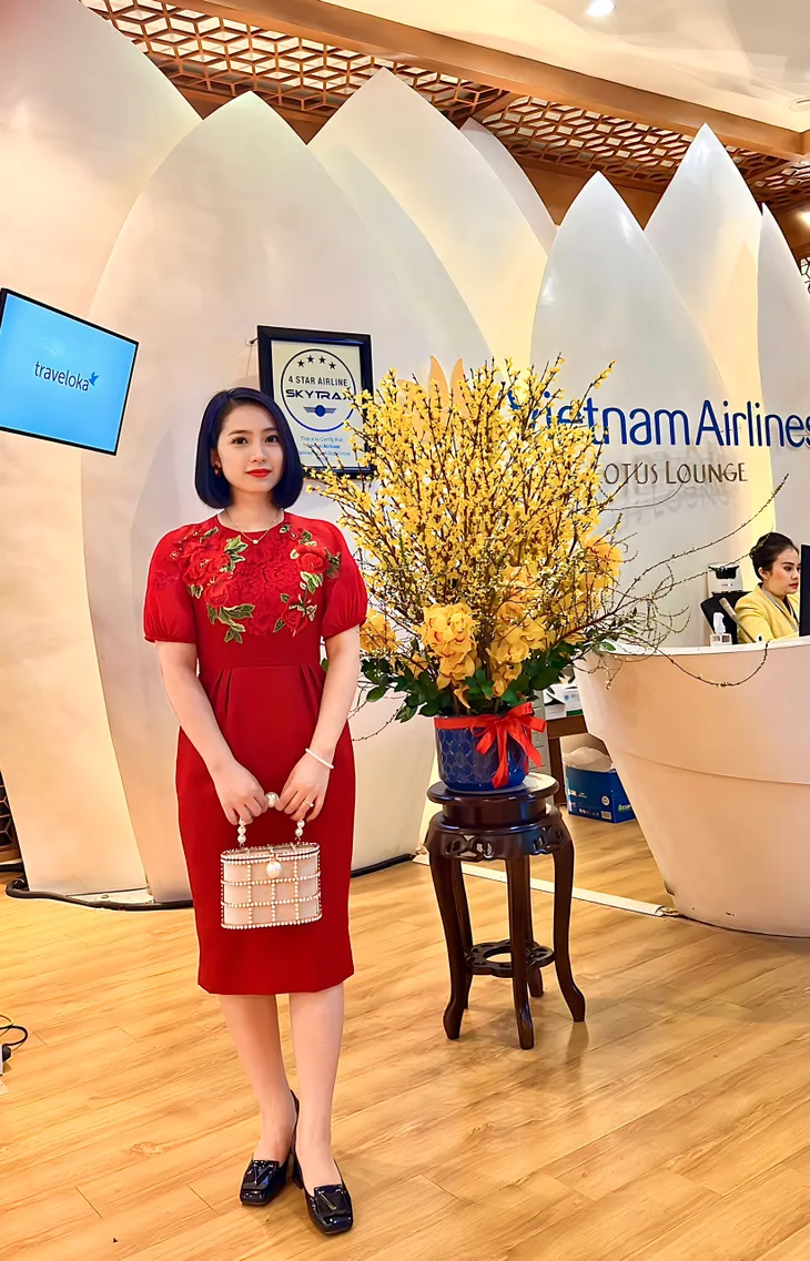 Sân bay Nội Bài rộn ràng sắc Xuân - Ảnh 2. Sân bay Nội Bài rộn ràng sắc Xuân - Ảnh 2.