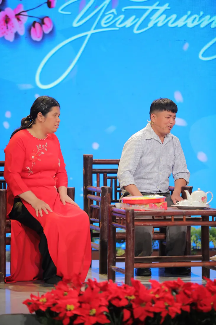 Trạm yêu thương mang mùa xuân đến với gia đình khiếm thị nghèo - Ảnh 2. Trạm yêu thương mang mùa xuân đến với gia đình khiếm thị nghèo - Ảnh 2.